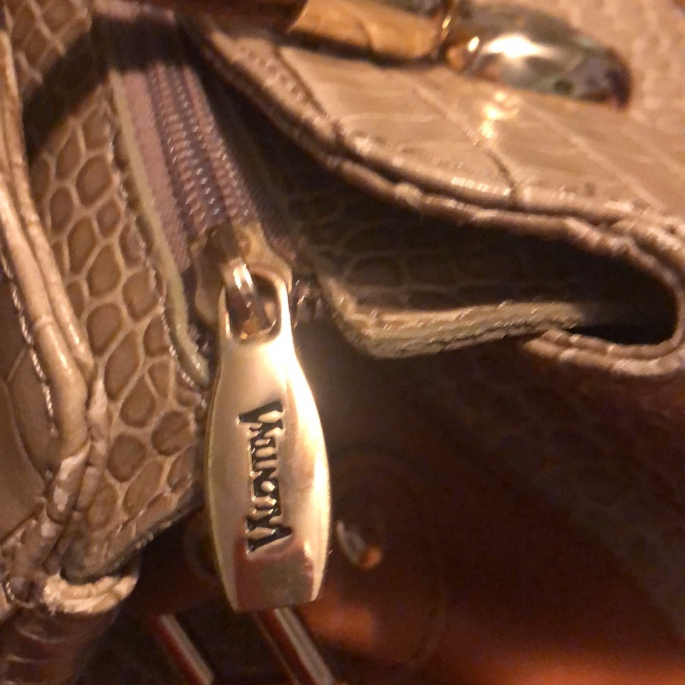 Purse - Picture 6 of 8